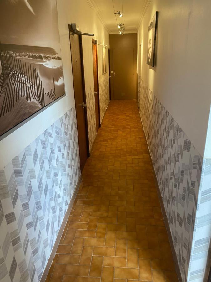 Hotel De Thau Meze Bagian luar foto