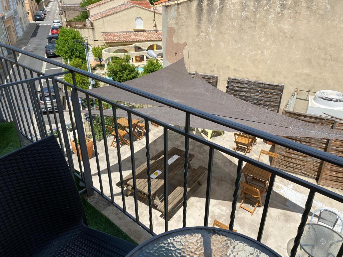 Hotel De Thau Meze Bagian luar foto